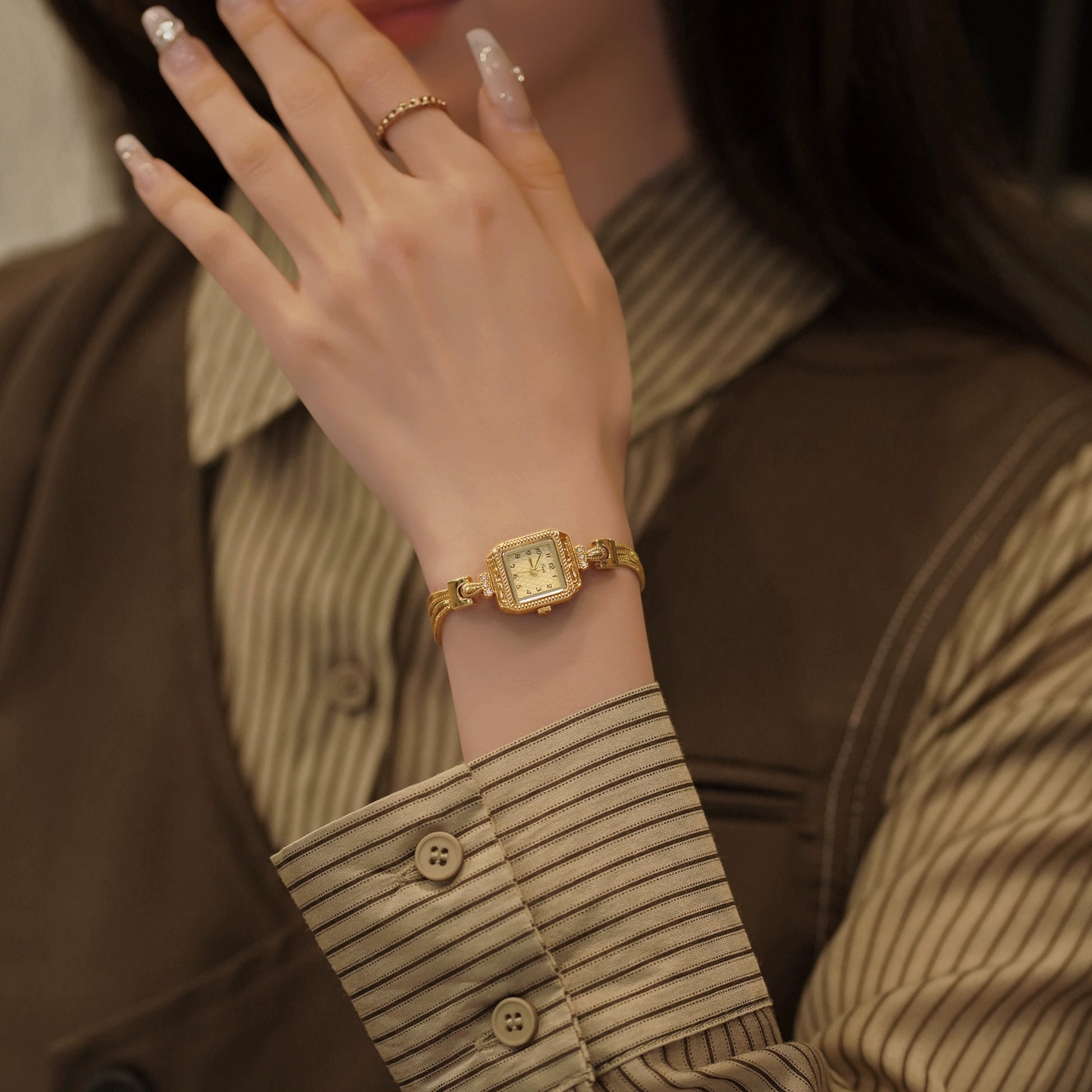 Debanhi Dainty Bracelet Watch - Temperament Gold [Q9KTTL8L]
