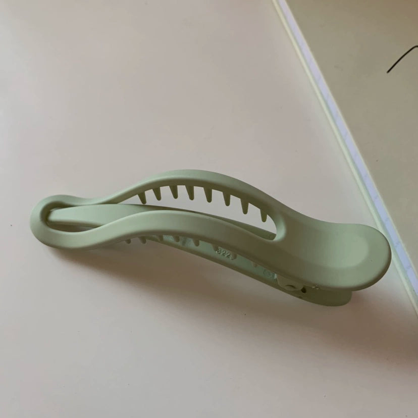 Ronni Frosted Fabric Claw Clip - Green [SOU078IK]