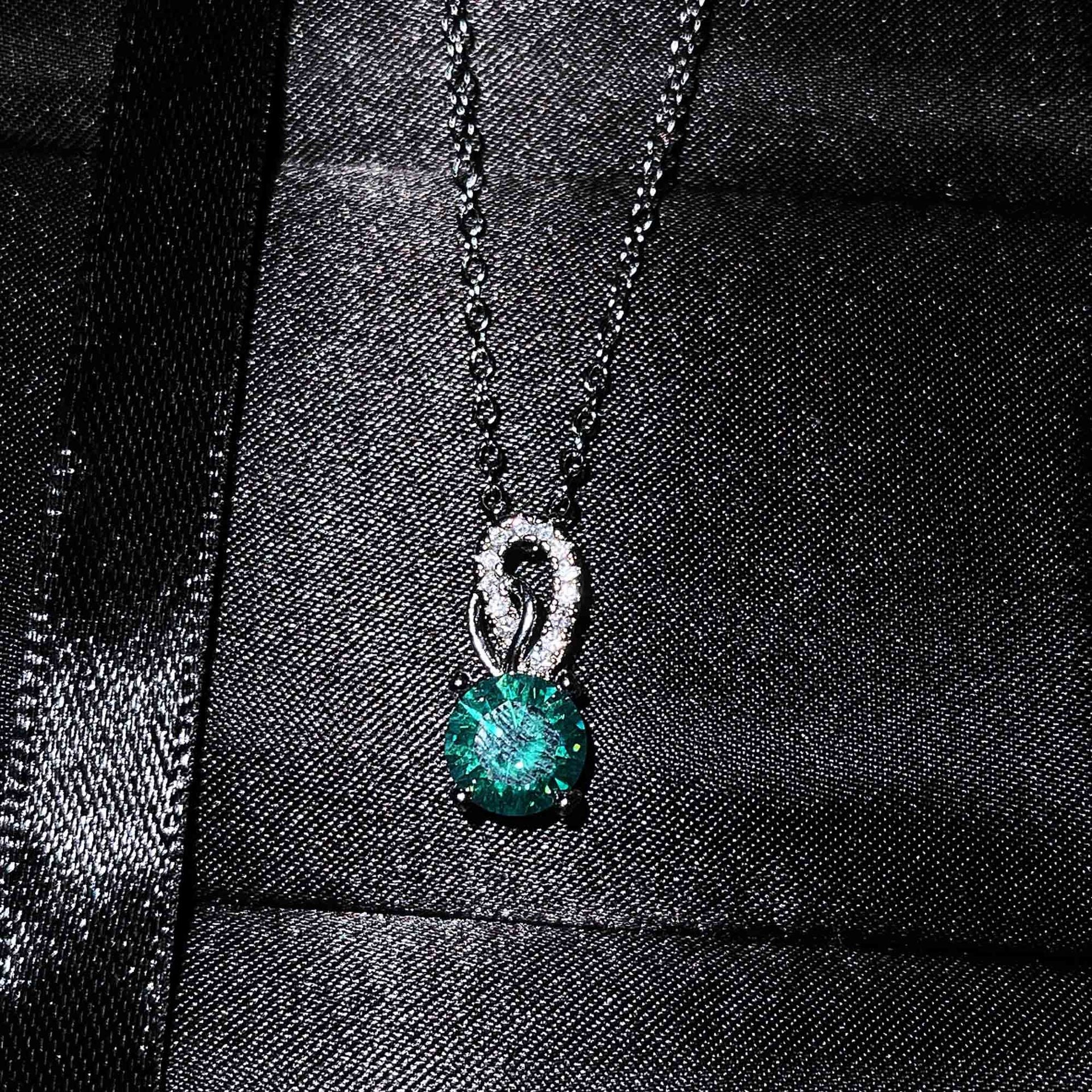 Gertrude Simulated Diamond Heart Necklace - Option 12: 2 Carat Pendant (Chain Not Included) [KOT2FS5W]
