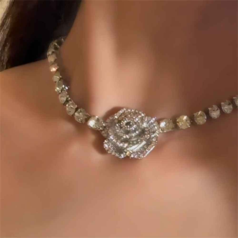 Naomi Zircon Rose Choker - Full Drill Flower
