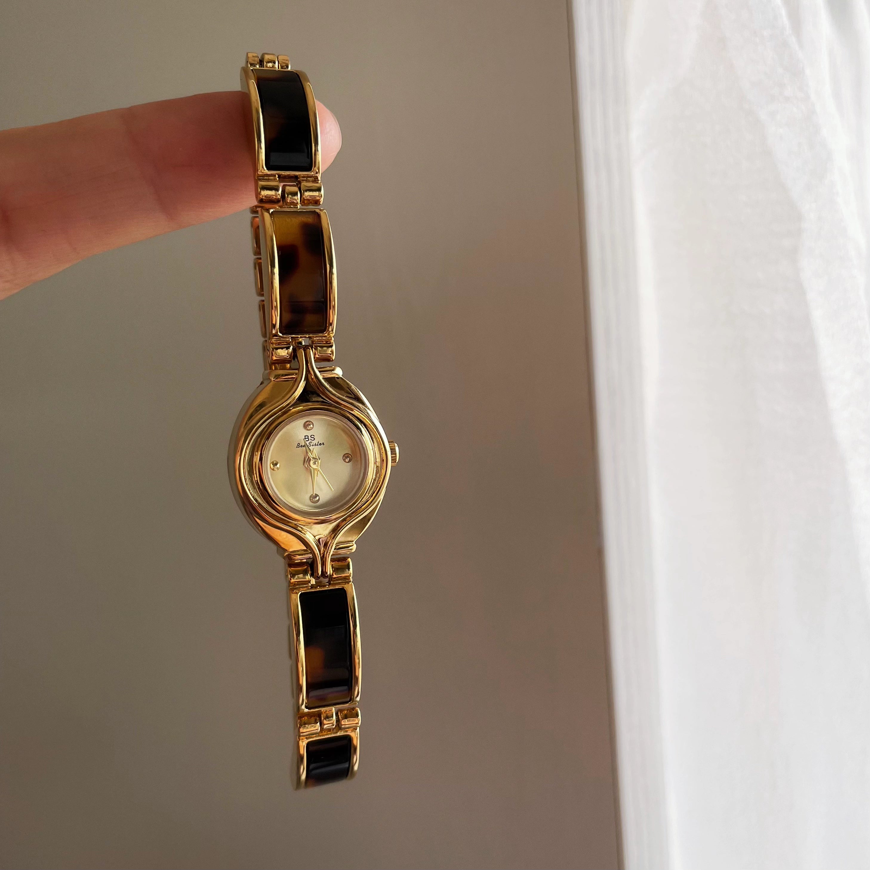 Carlyn Amber Bracelet Watch - Amber Gold Face [1WAZ1LCA]