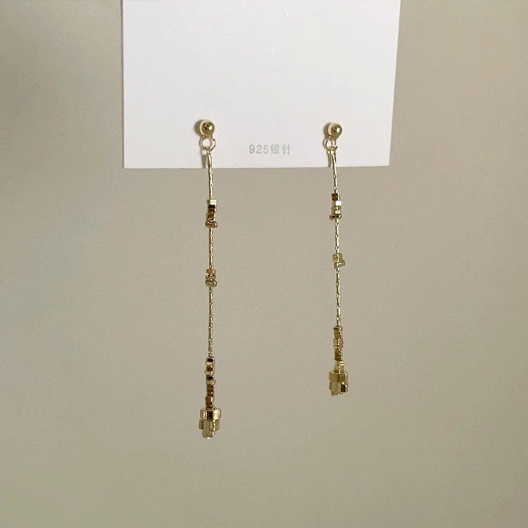 Courtney Shimmer Tassel Earrings - Gold