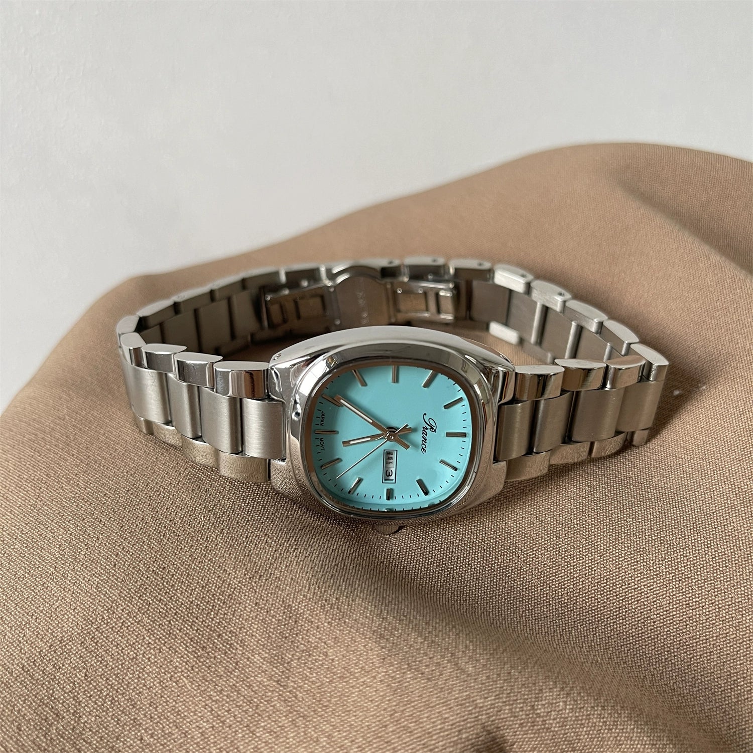 Consuelo Minimalist Steel Watch - Blue [ML2P47J2]