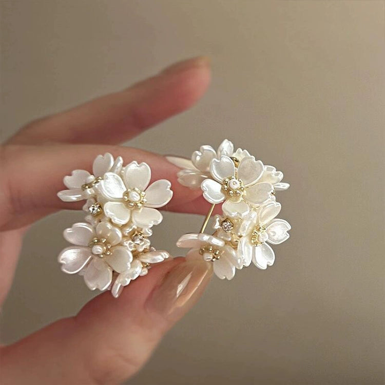 Carol Jasmine Bloom Earrings - Jasmine Flower Earrings [0M8HZJGO]