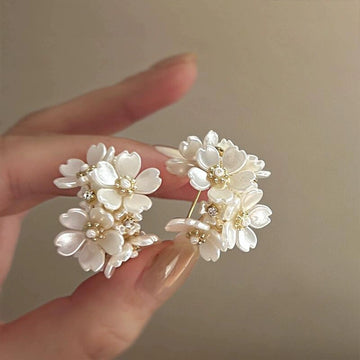 Carol Jasmine Bloom Earrings - Jasmine Flower Earrings [0M8HZJGO]