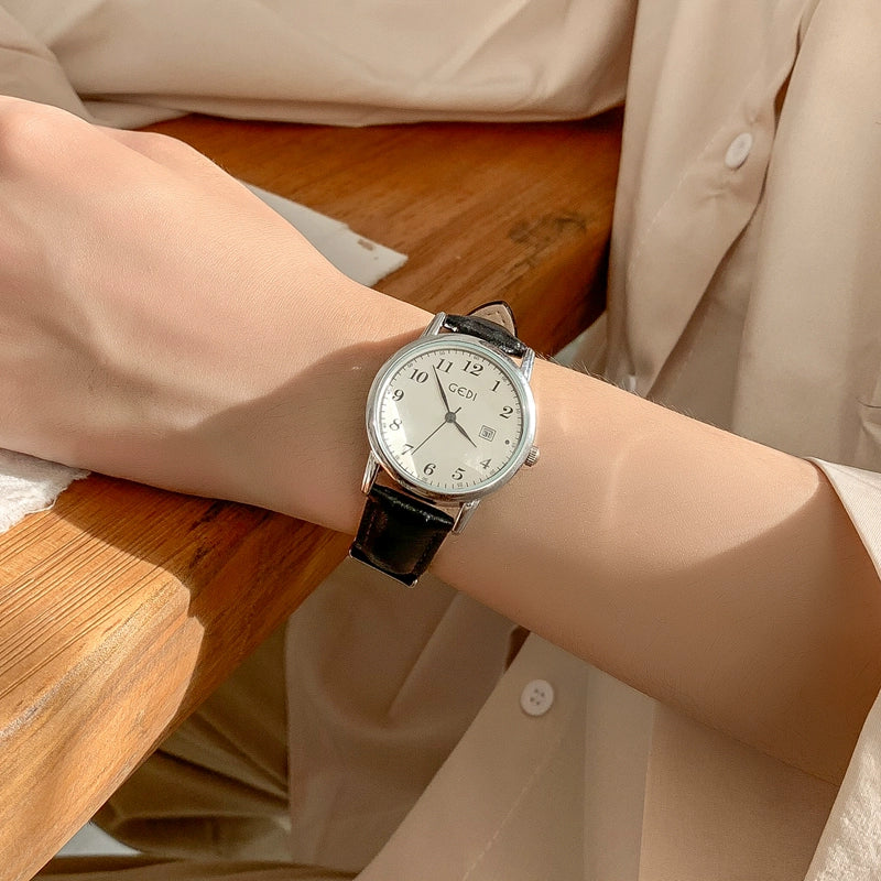 Aliciana Retro Calendar Watch - Aesthetic Black