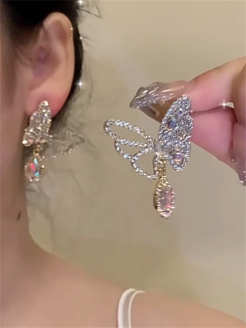 Miyanna Pink Butterfly Dangle Earrings - Intricate Butterfly (S925 Silver Needle)