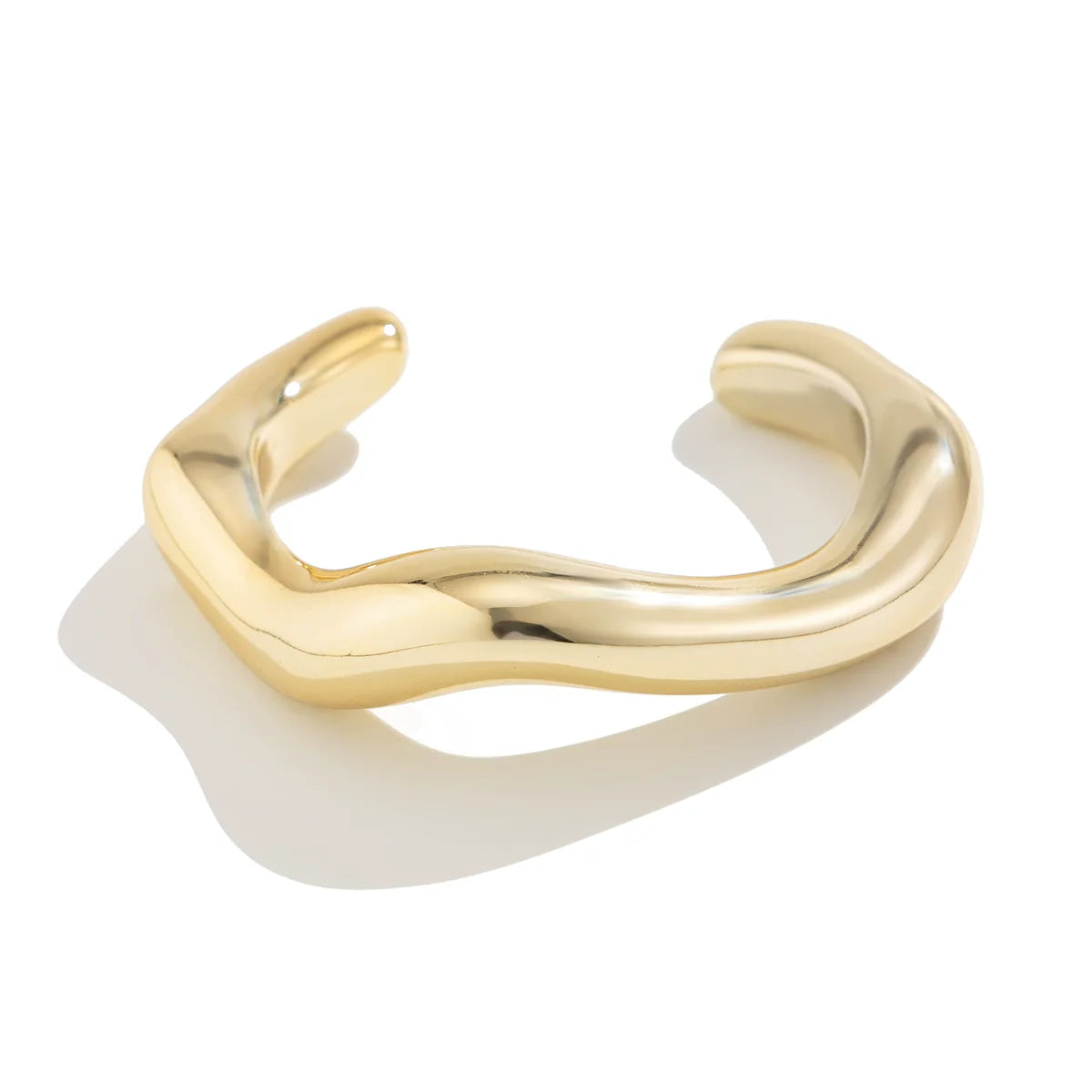 Cedar Irregular Arc Bangle - Gold