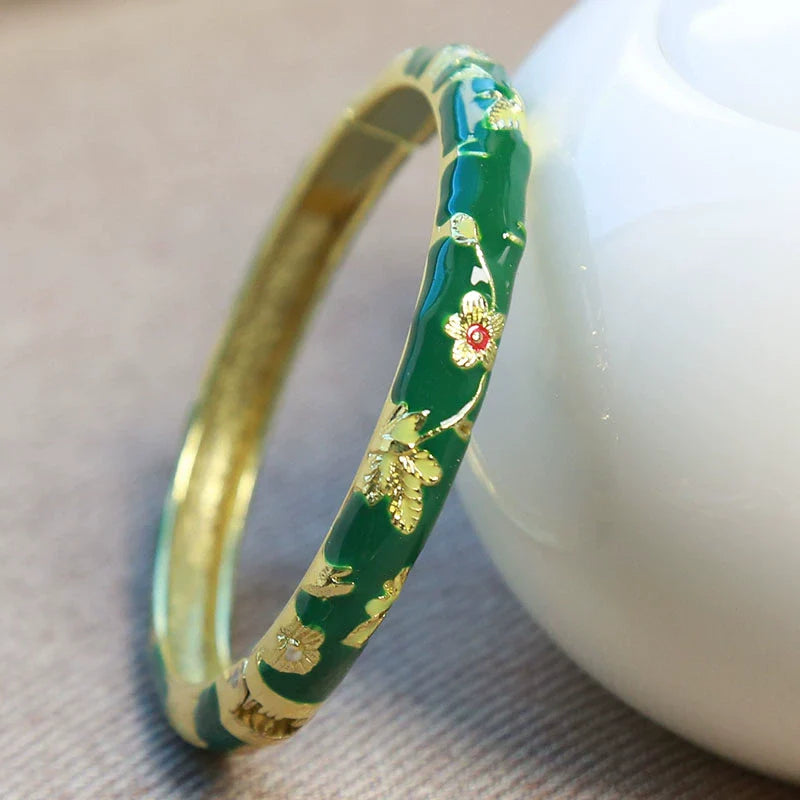 Jourdyn Floral Enamel Bangle - Green