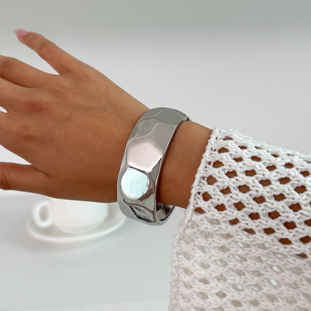 Arianne Sculpted Cuff Bracelet - Style 2 - Silver [KH8ECIF7]
