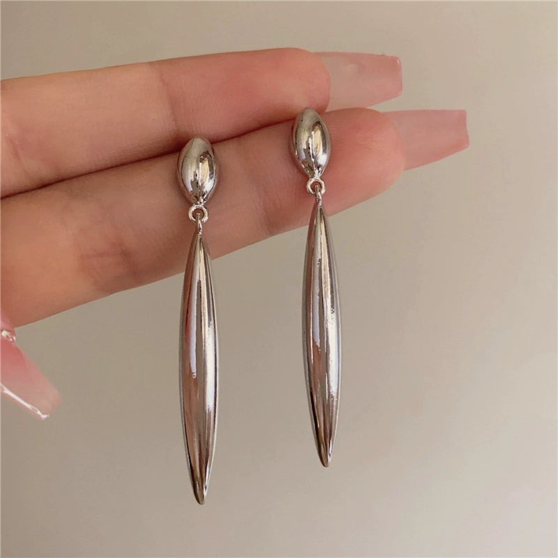 Alizabeth Sculptural Metal Drop Earrings - Silver [O0UIVJ76]