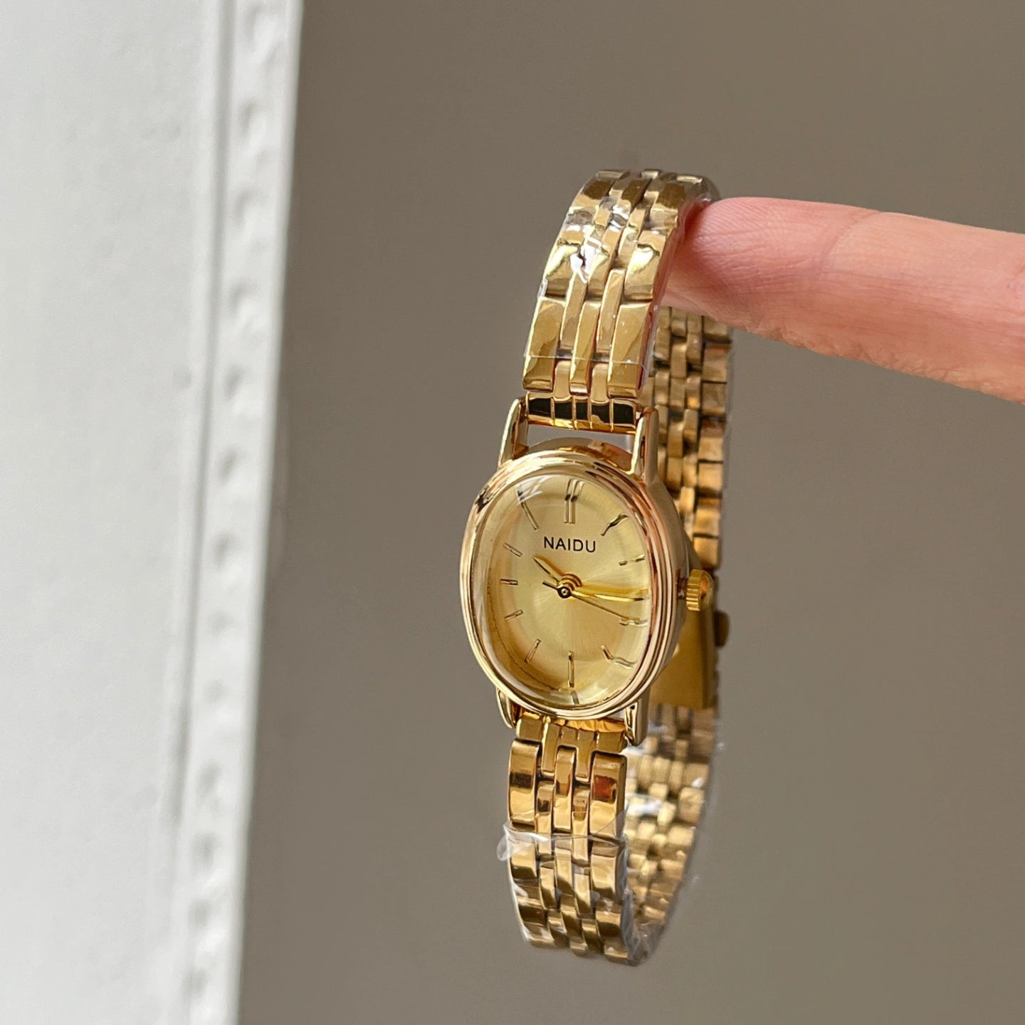 Mason Vintage Oval Watch - Gold Band, Gold Face [RNB5QZEF]