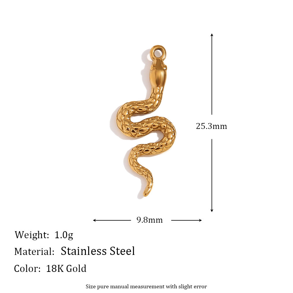 Sommer Gold Charm Pendants - Snake Pendant [L6TYW99A]