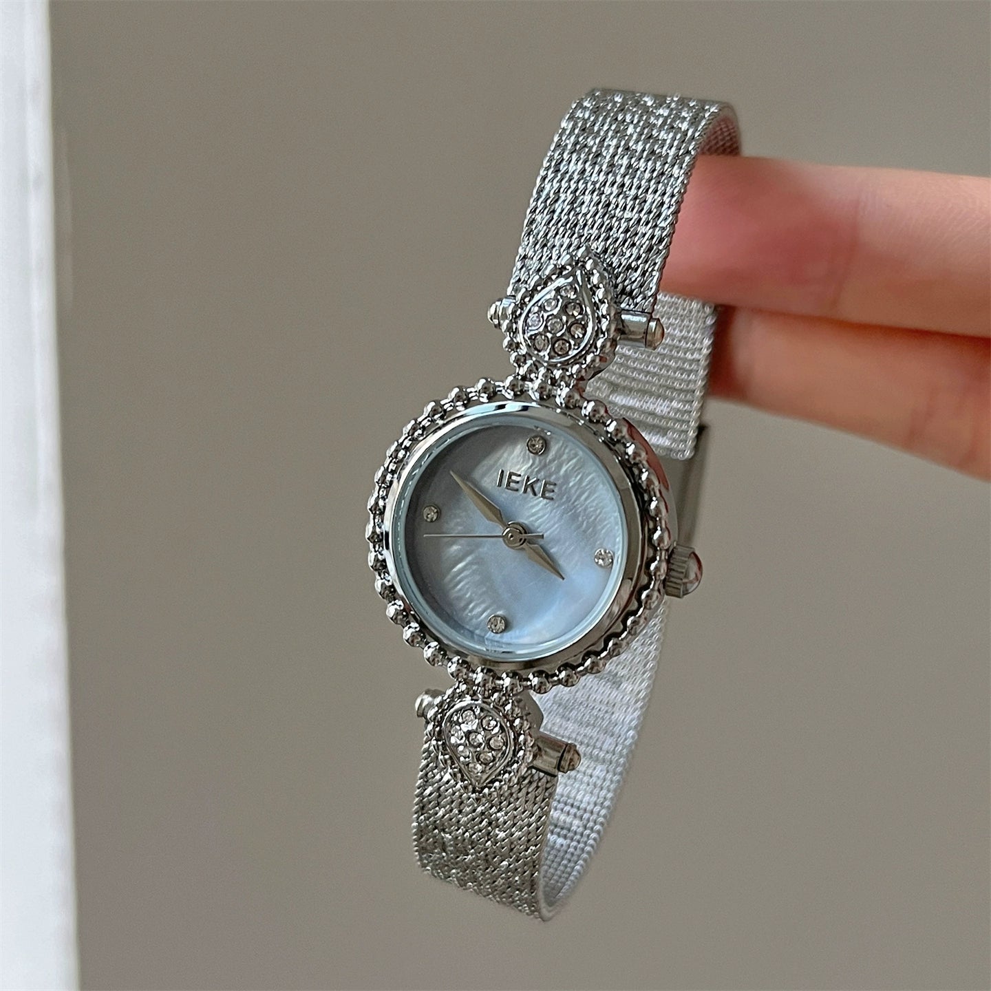 Amia Mother-of-Pearl Watch - Silver Mesh, Blue Face [906JQ4N5]