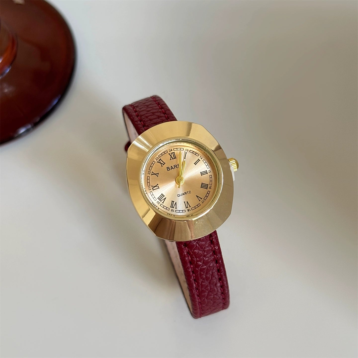 Destini Vintage Leather Watch - Red Strap Gold Frame Gold Dial [217HM3X8]