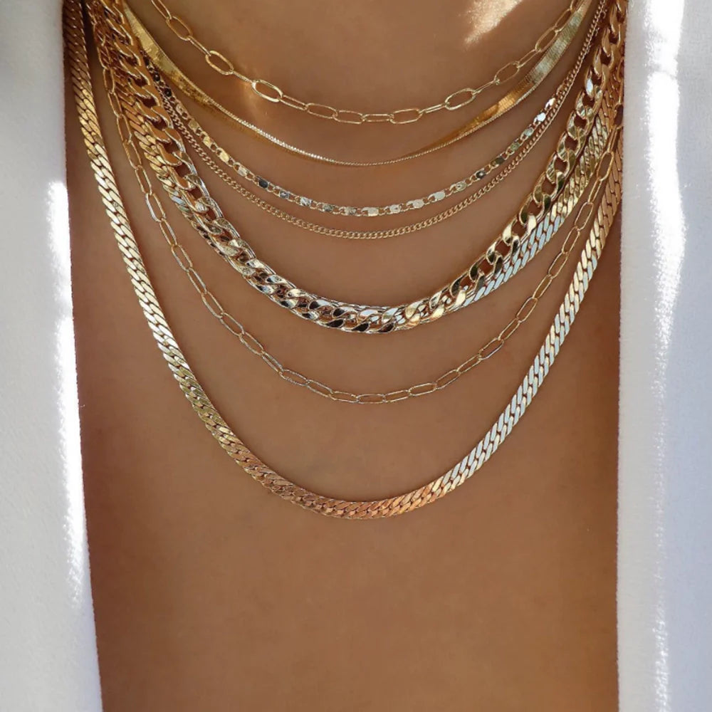 Jaqueline Multilayer Moon Pendant Necklace - CS8898-8