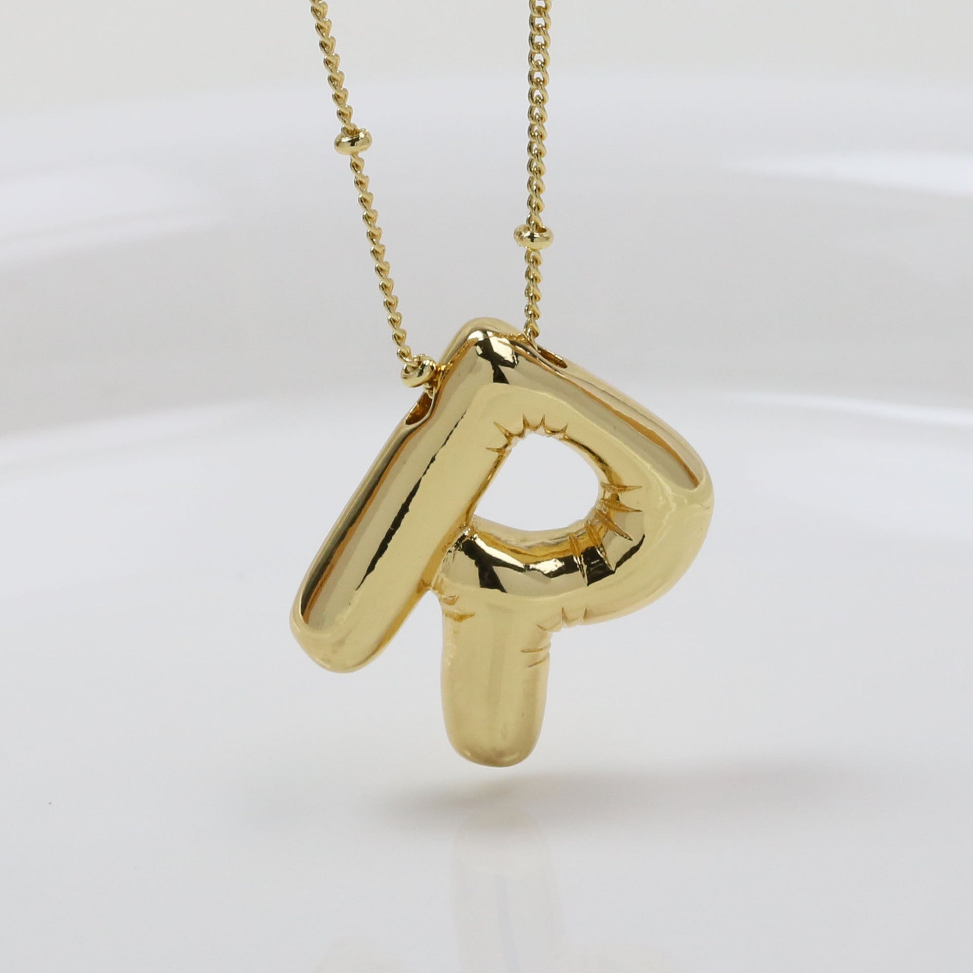 Aberdeen Bubble Initial Necklace - R (Necklace) [JPZRH1Q4]