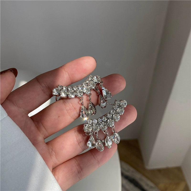 Magaly Crystal Tassel Drop Earrings - Silver Water Drop Silver Pin [XHC8PIAN]