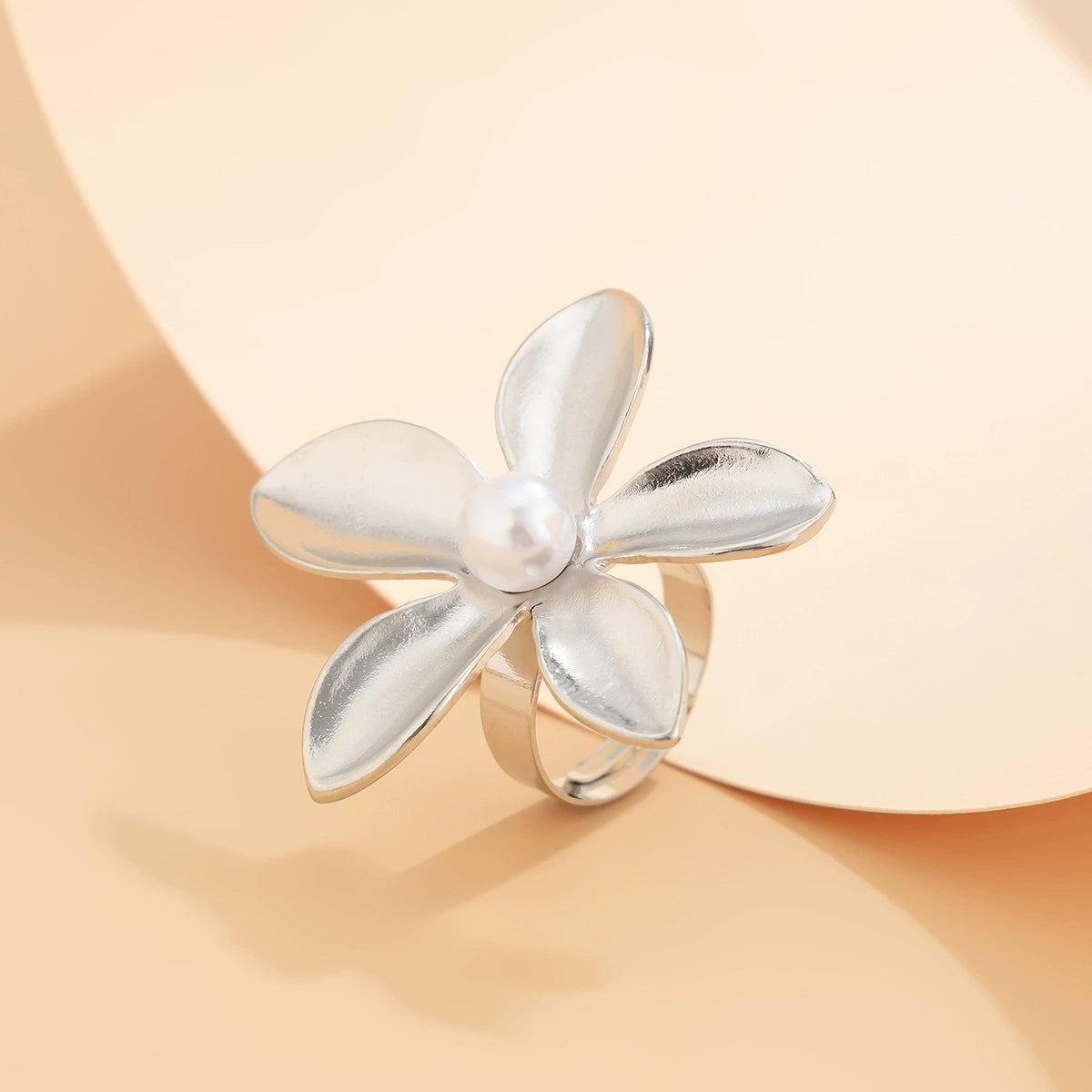 Myiah Asymmetrical Pearl Open Ring - Style 04 White Gold [BM026TTB]