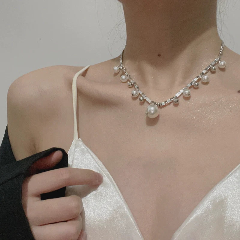 Miroslava Pearl Pendant Necklace - Necklace