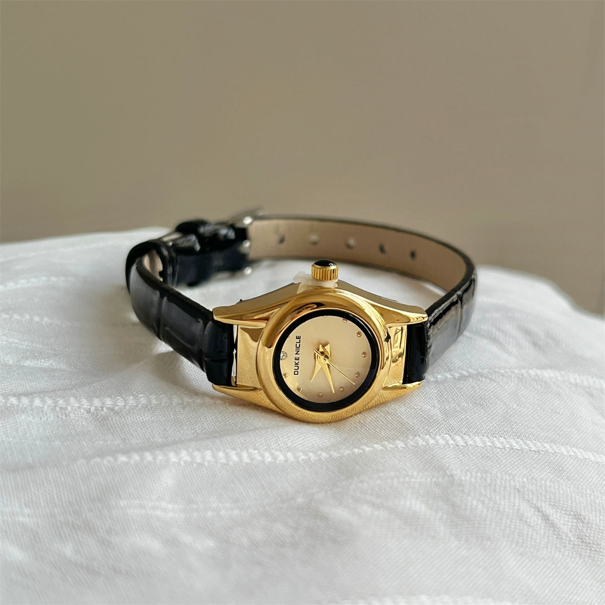 Averie Retro Mini Watch - Black Strap Gold Frame Gold Dial [J0CM2E4B]