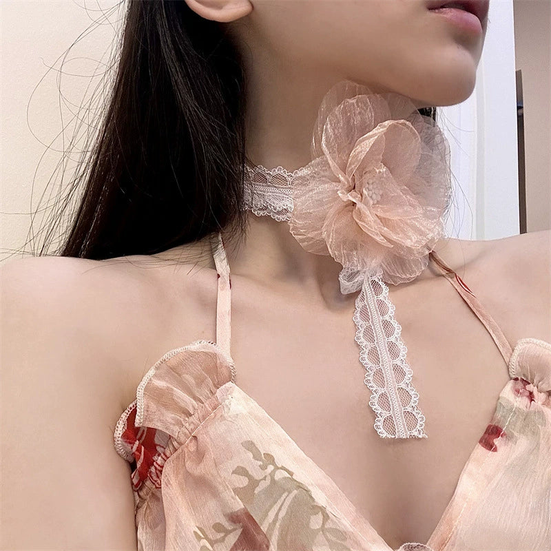 Adair Lace Camellia Choker - Taro Purple [AEEE5T2N]
