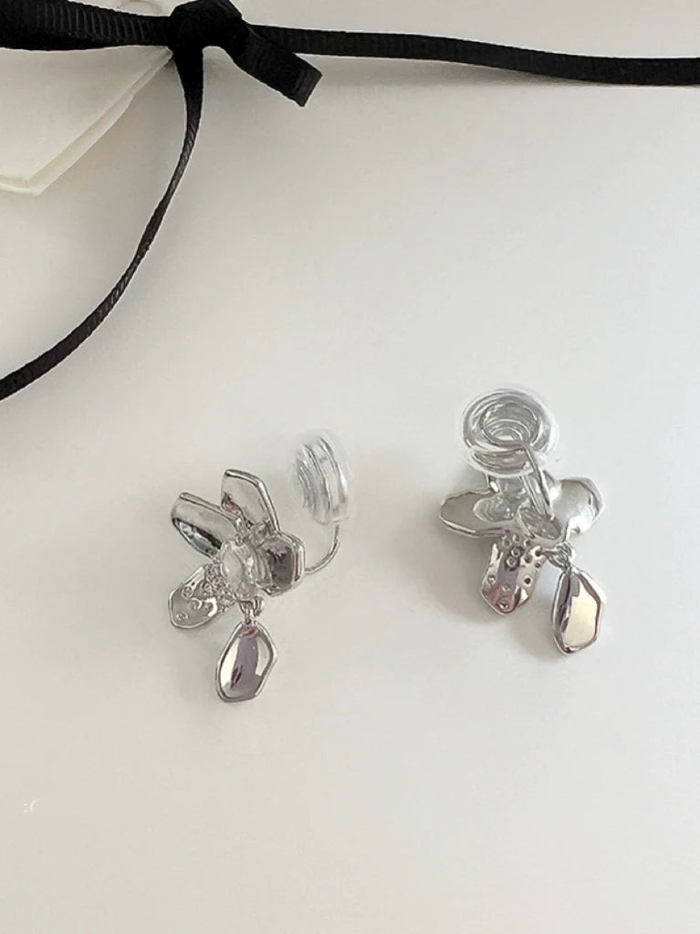 Elizabella Shimmer Petal Stud Earrings - S925 Silver Post