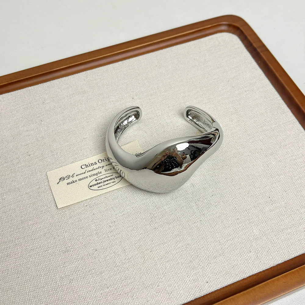 Brylynn Sculptural Wave Bracelet - Silver Tone [TANCPNLP]