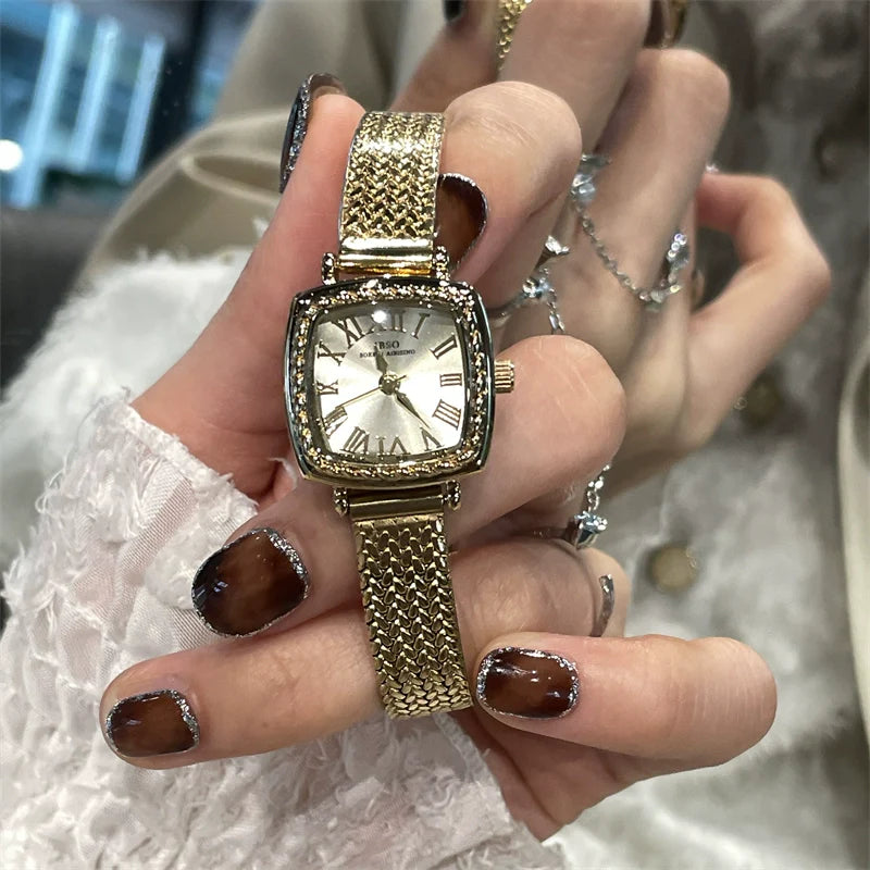 Hilda Vintage Square Watch - Gold