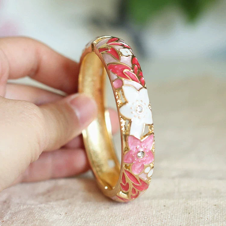 Alicen CloisonnŽ Floral Bangle - Pink-White Floral