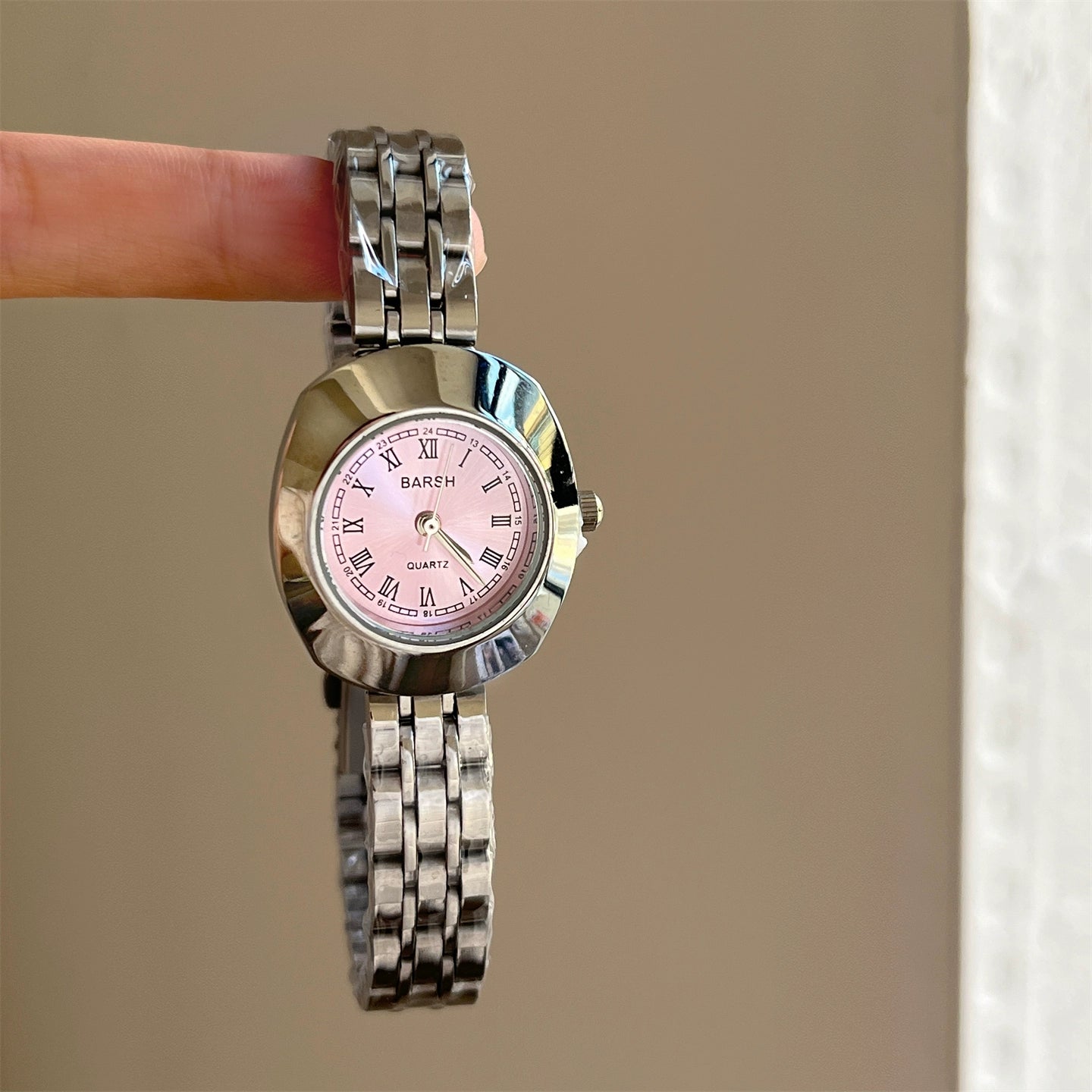 Ayan Retro Slim Watch - Silver Band Pink Dial [G17VETHS]