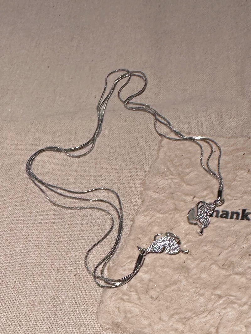 Calianna Sparkle Butterfly Choker - Butterfly Magnetic Necklace