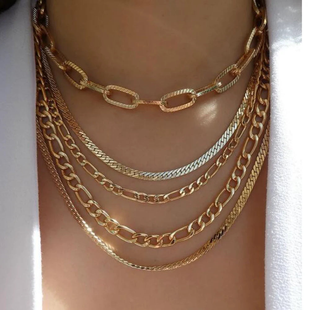 Jaqueline Multilayer Moon Pendant Necklace - CS8898-1
