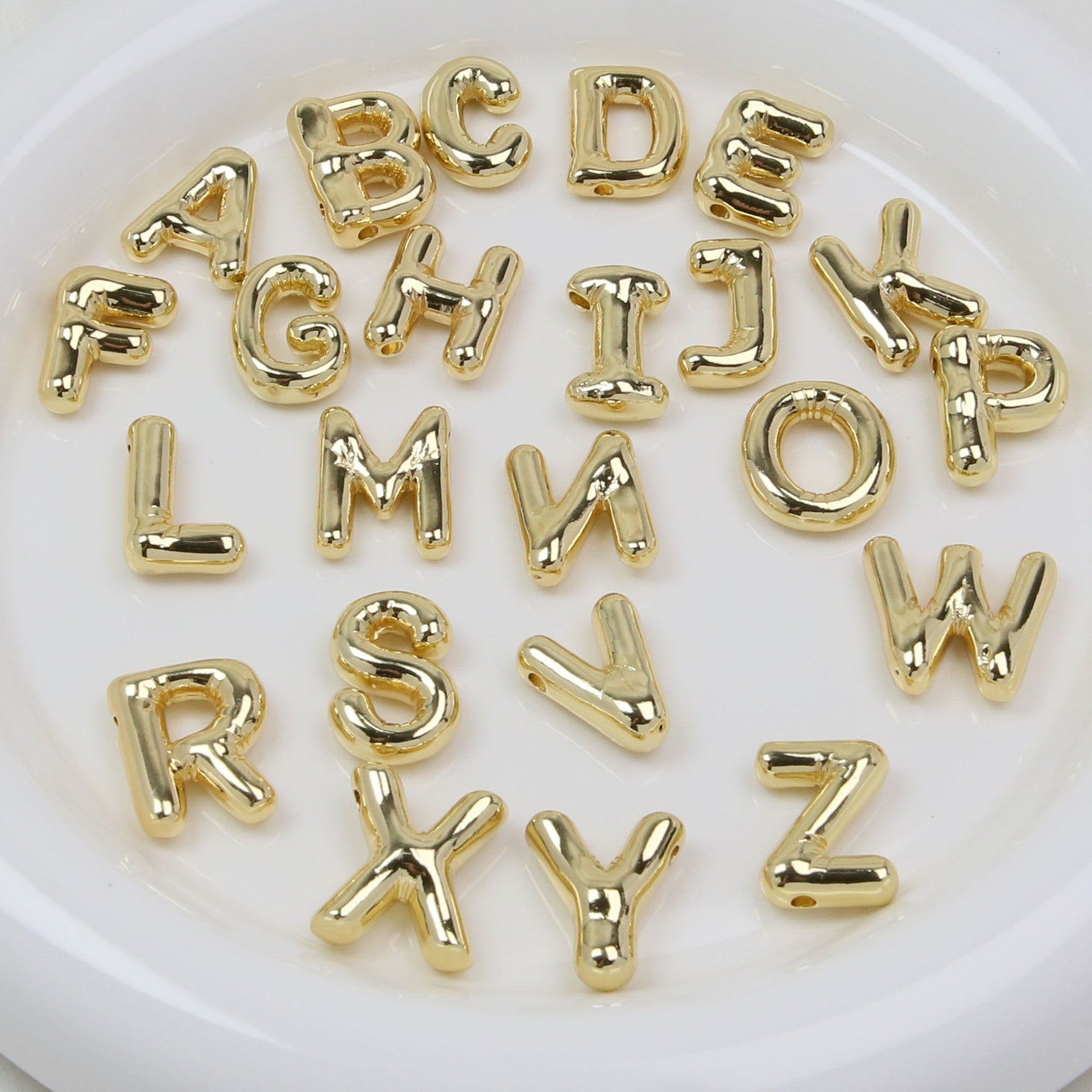 Aberdeen Bubble Initial Necklace - Pendant Only (Chain Not Included) [GVPLUIG2]