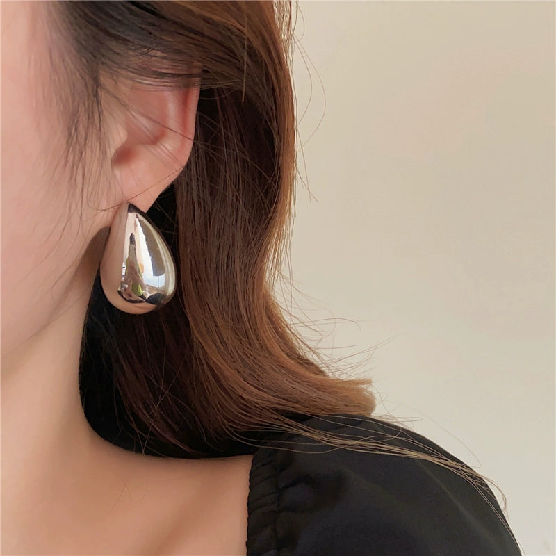 Asiya Sculptural Drop Earrings - Silver [22SX3R4Q]