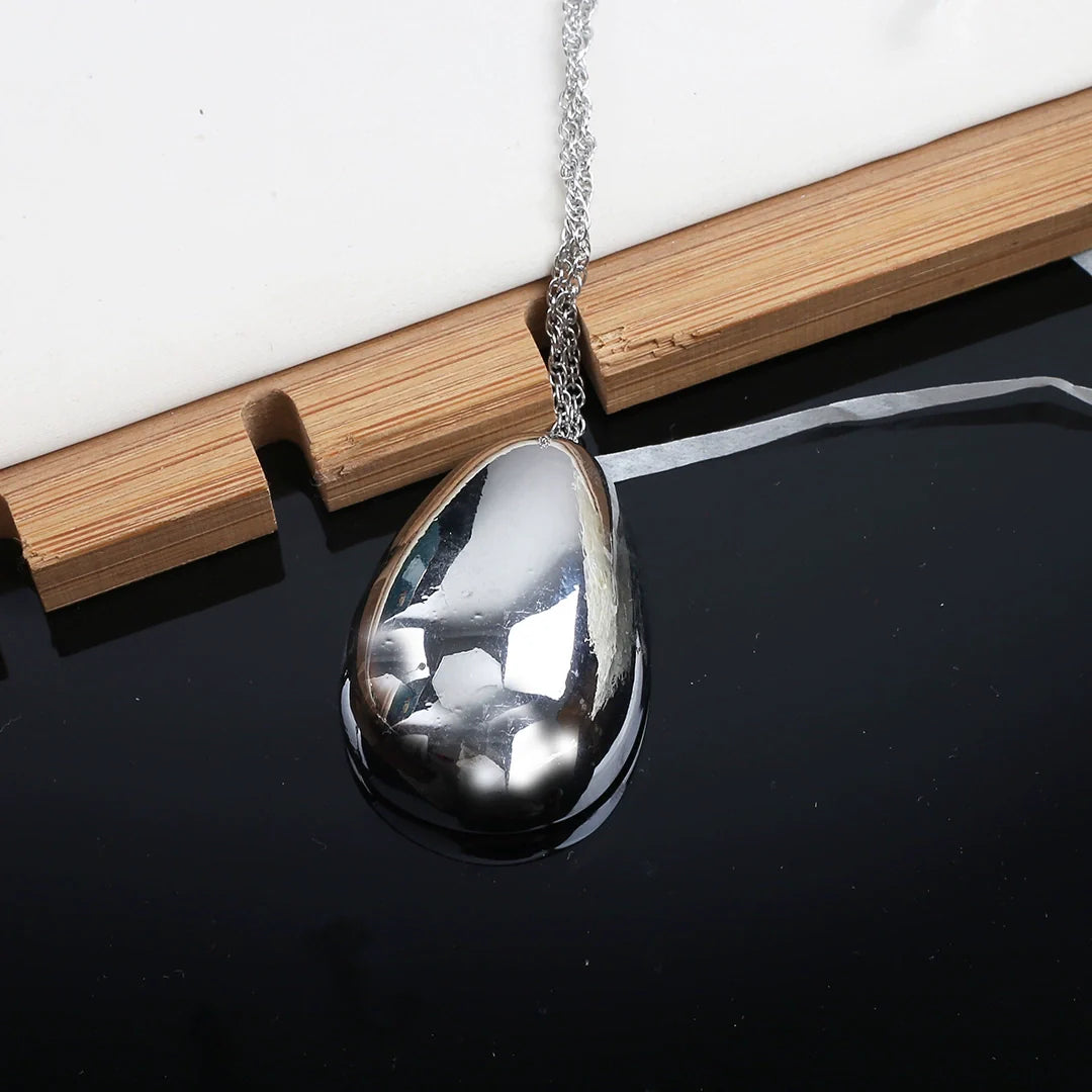 Shayne Fluid Teardrop Necklace - Silver Teardrop Necklace