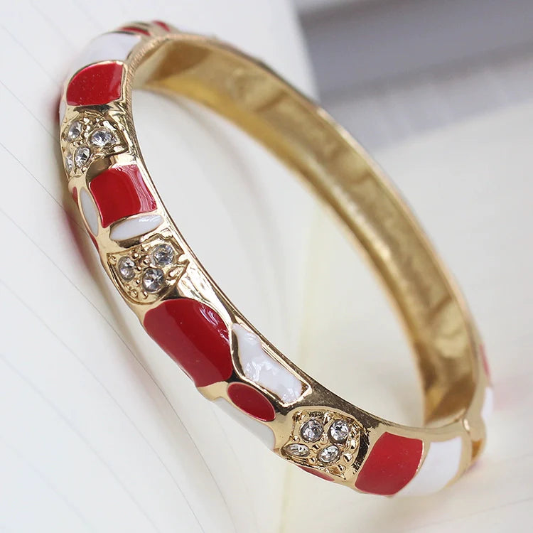 Amarachi Delicate Enamel Bracelet - Red White Geometric