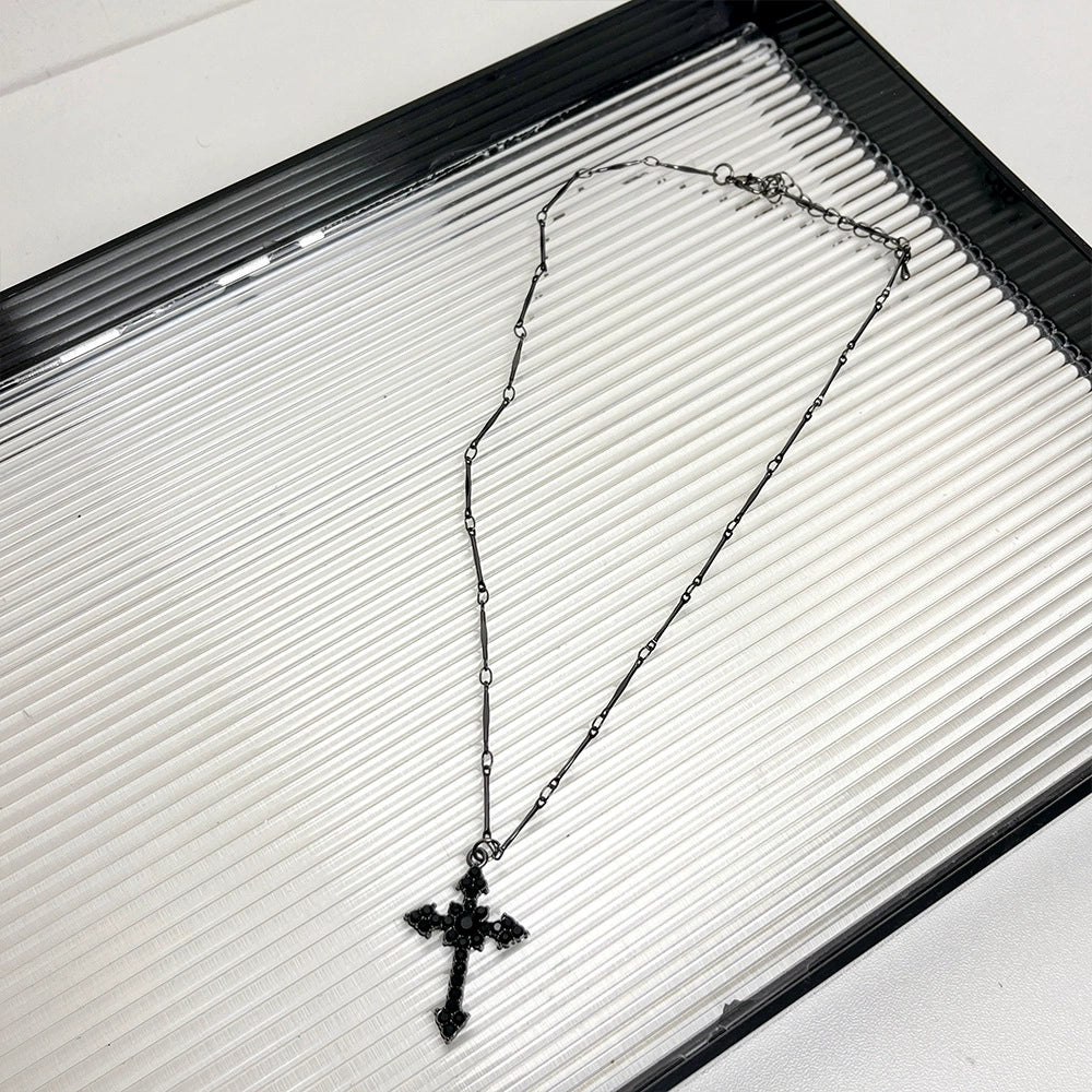 Cleopatra Gothic Cross Choker - Gunmetal Cross Necklace [7RMA9H7W]
