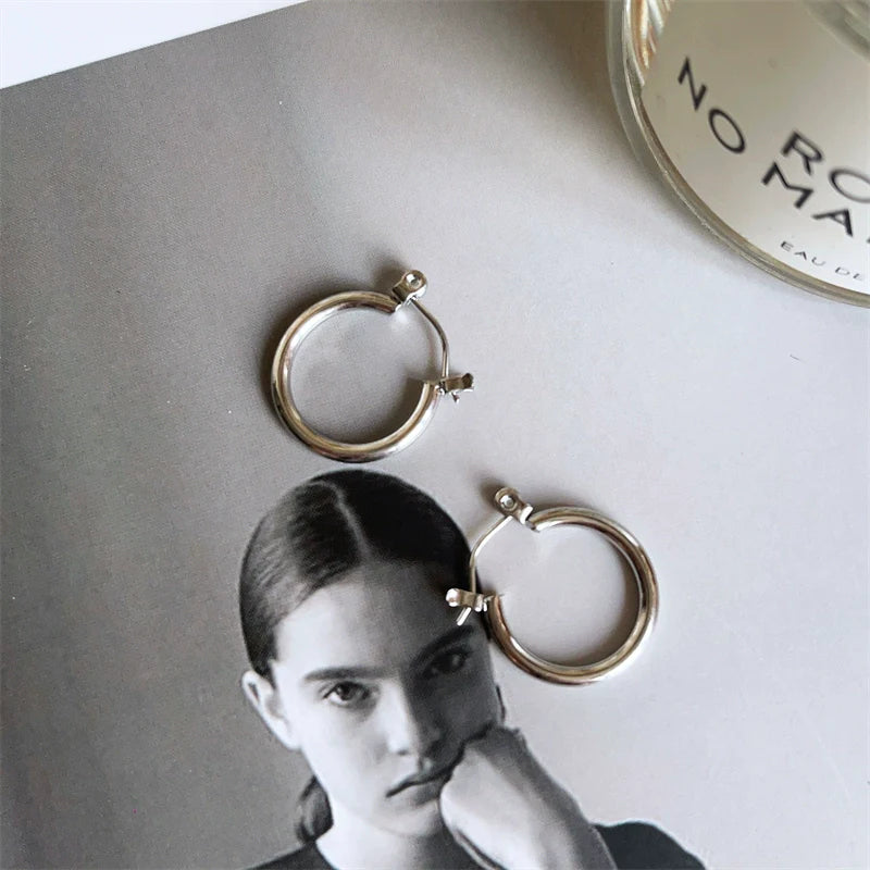 Joshlynn Geometric Hoop Earrings - Small Hoop