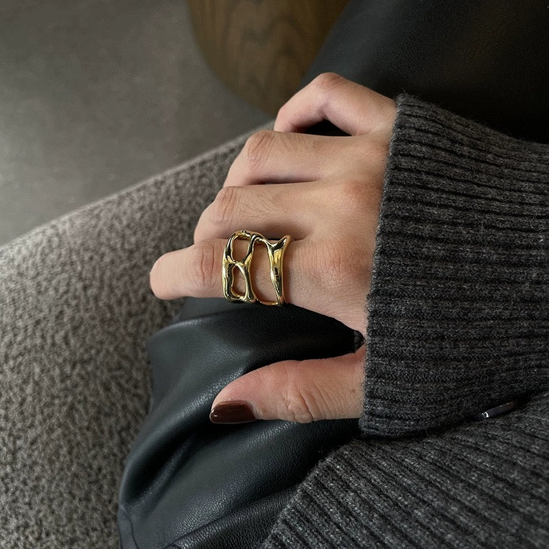 Shawna Asymmetric Stacked Ring - Gold [V42F5PRX]