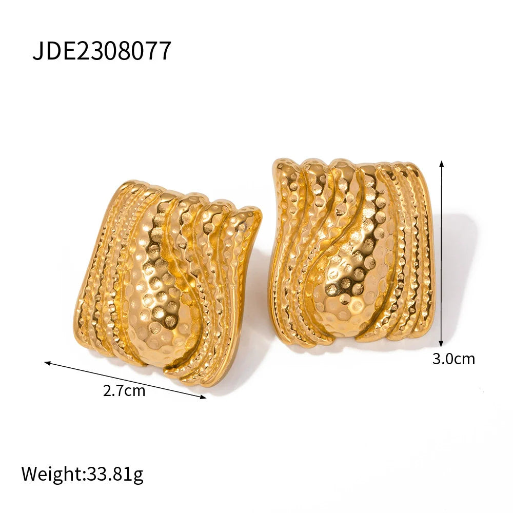Lavinia Textured Square Earrings - undefined