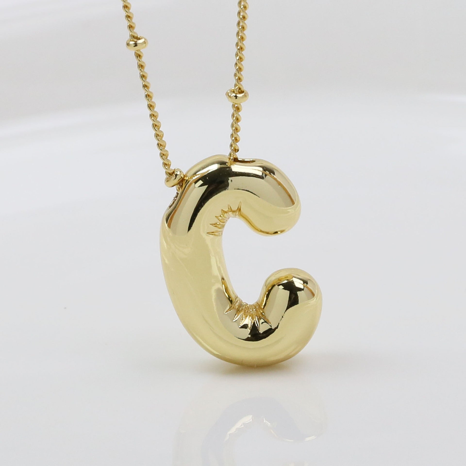 Aberdeen Bubble Initial Necklace - C (Necklace) [TYJAC1WS]