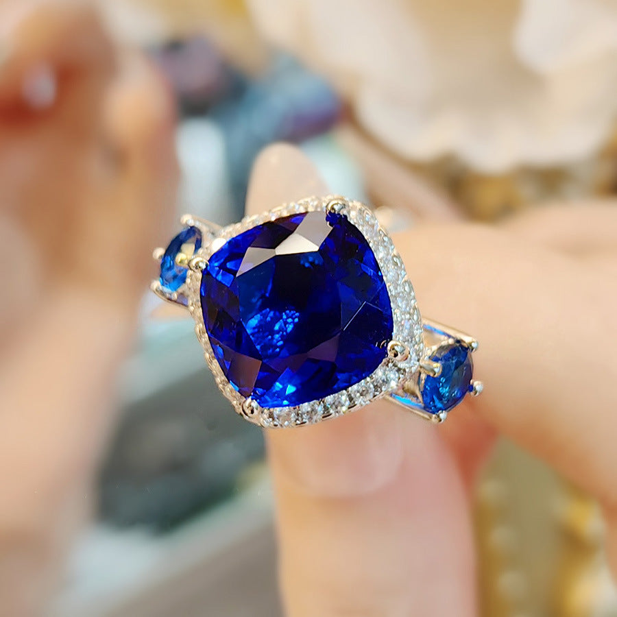Hudson Royal Gemstone Set - Blue Diamond Ring (Adjustable) [79GDCP5U]