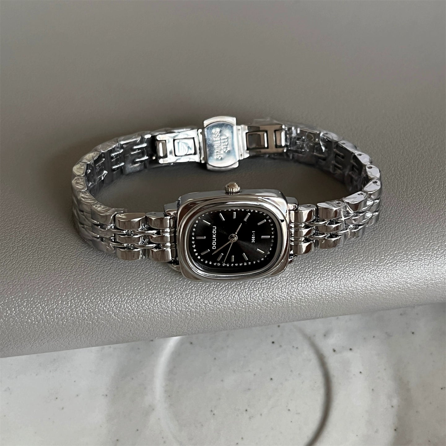 Kaydance Dainty Daisy Watch - Silver Band Black Square Dial [CJRDGFOG]