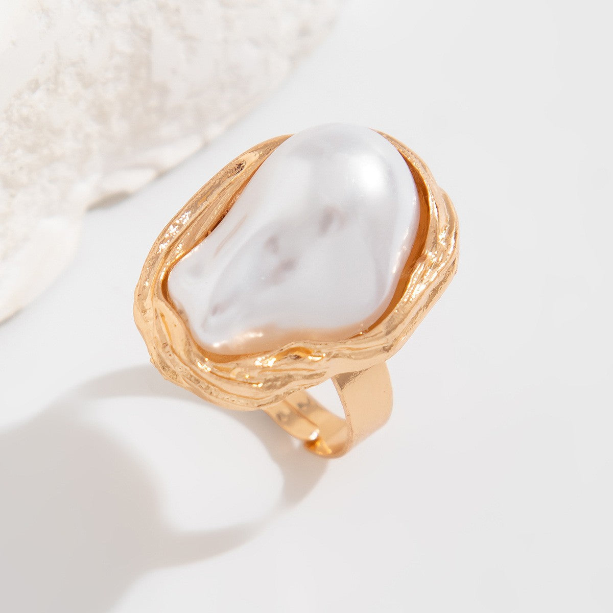 Brenda Baroque Pearl Choker - Ring Gold [SEL0ZJEM]