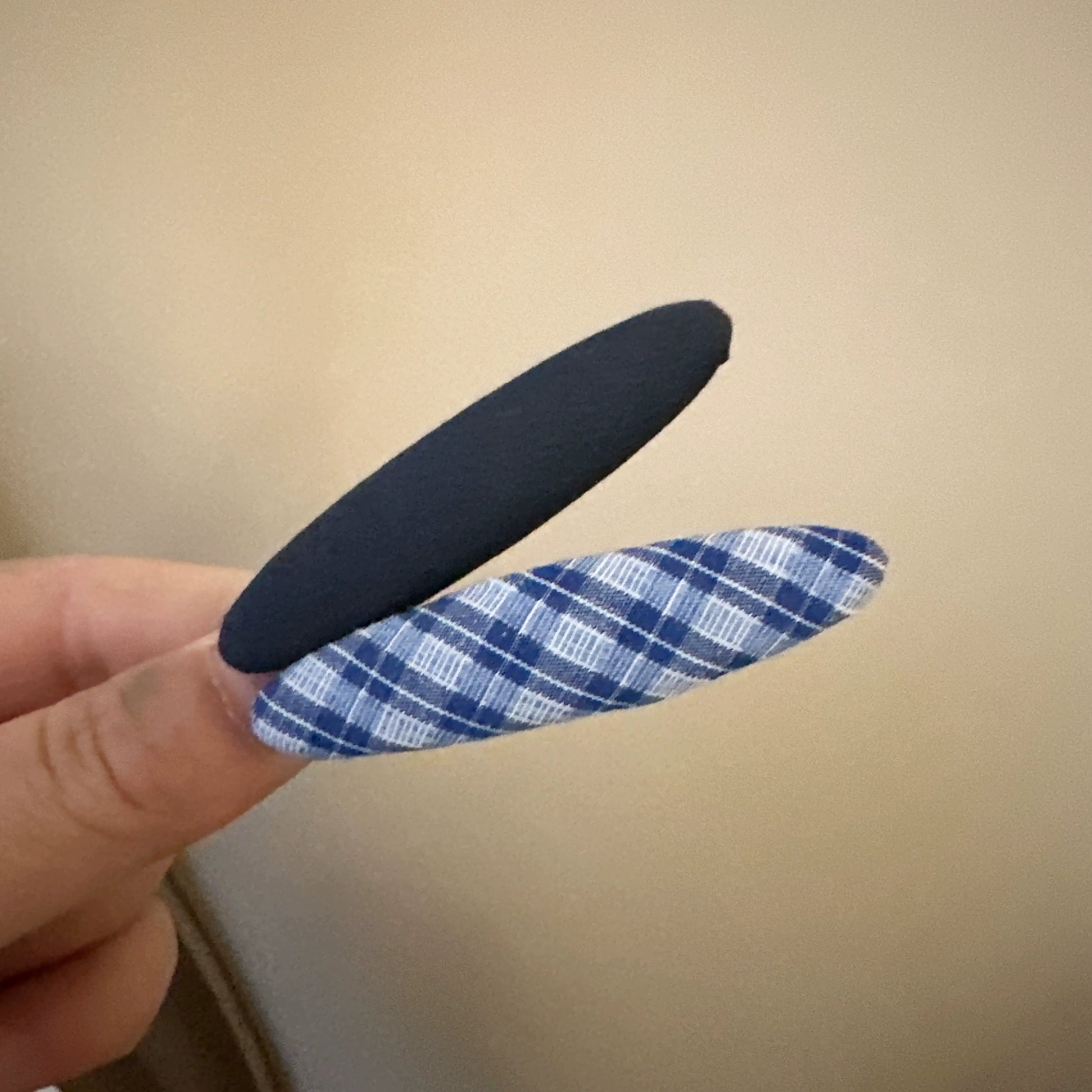 Annah Plaid Fabric Hair Clip - Long Oval (Plaid & Solid Mixed) [06V9GYN2]