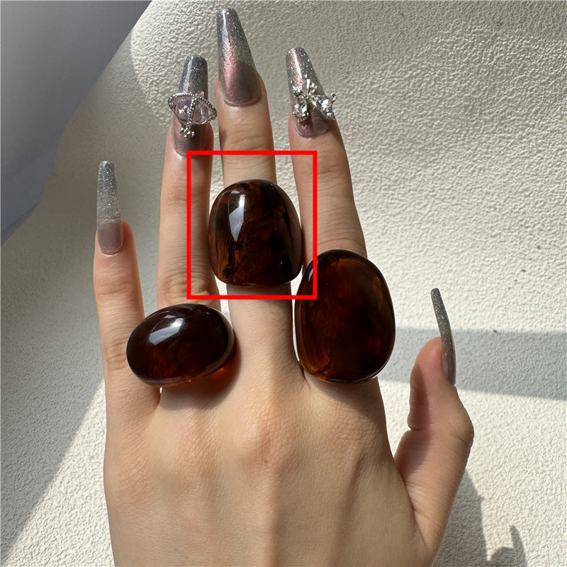 Caileigh Sculptural Resin Ring - Style B [NRMBG6DC]