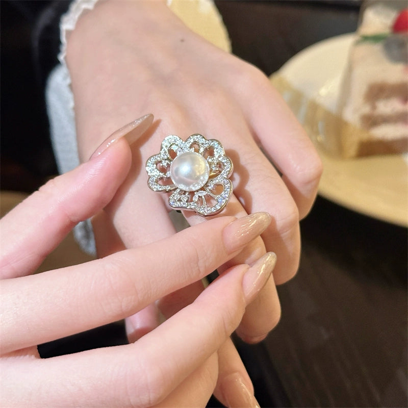 Daila Flower Pearl Open Ring - One Size Open [Y4WH6EYW]