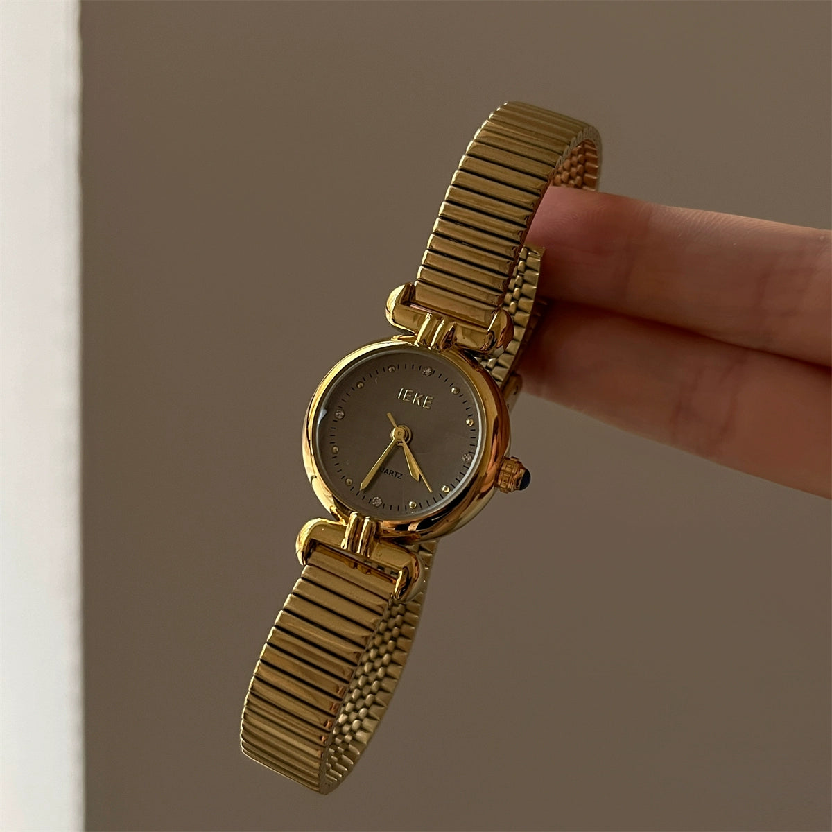 Prudence Elegant Bracelet Watch - IEKE88152 Small Dial Gold/Gray [VN39N6MN]