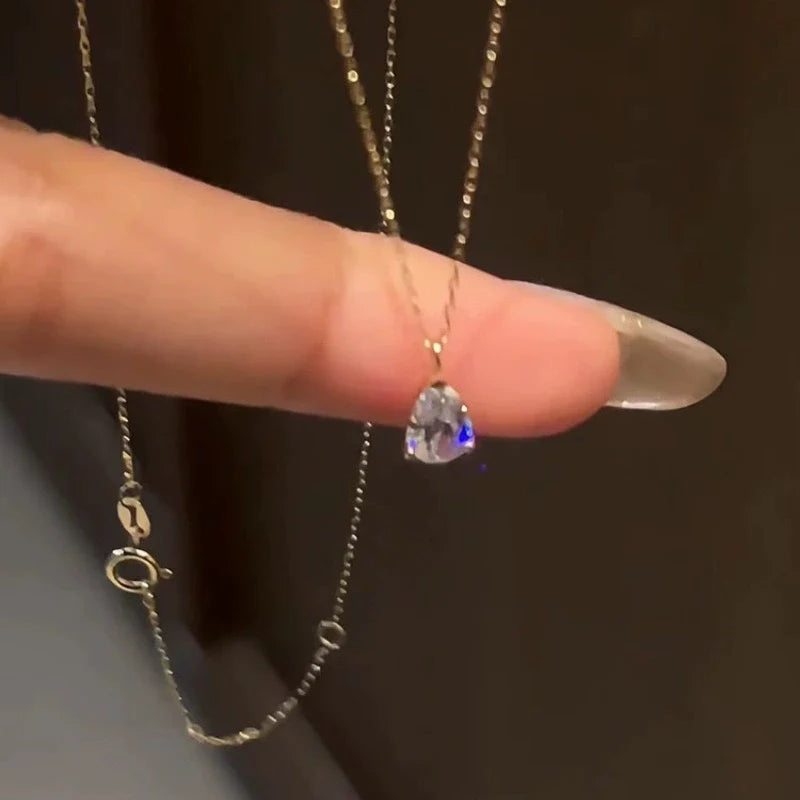 Nova Teardrop Sparkle Necklace - Mermaid Tear Water Drop Necklace (Gold)